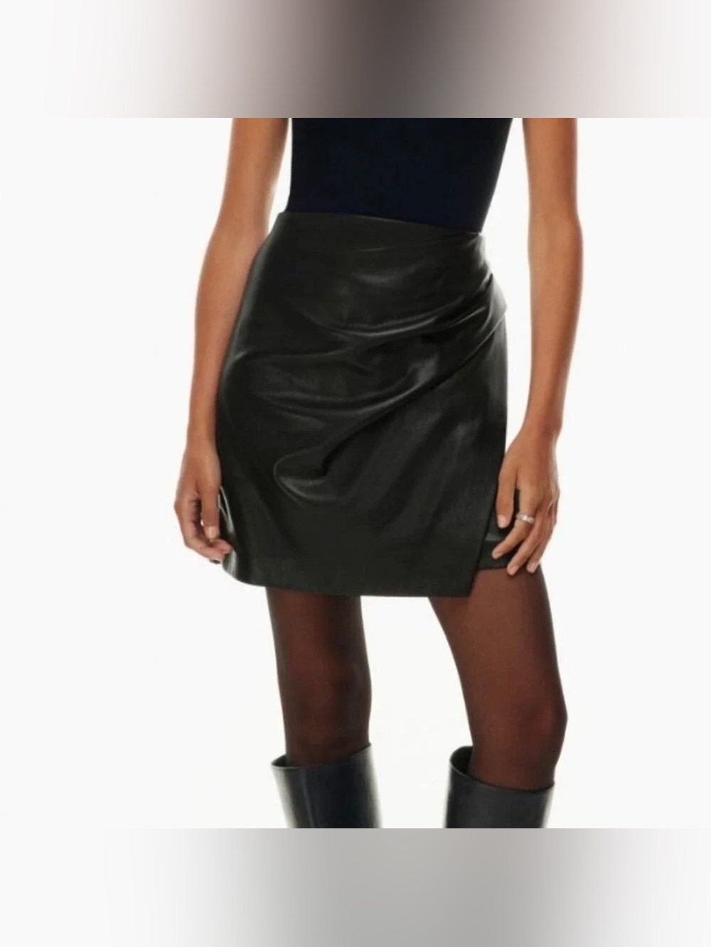 Aritzia Wilfred "Angie" Black Faux Leather Wrap Skirt Size 6